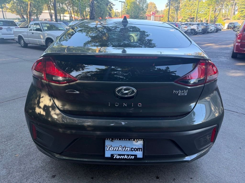 Used 2022 Amazon Gray Hyundai Blue image 5