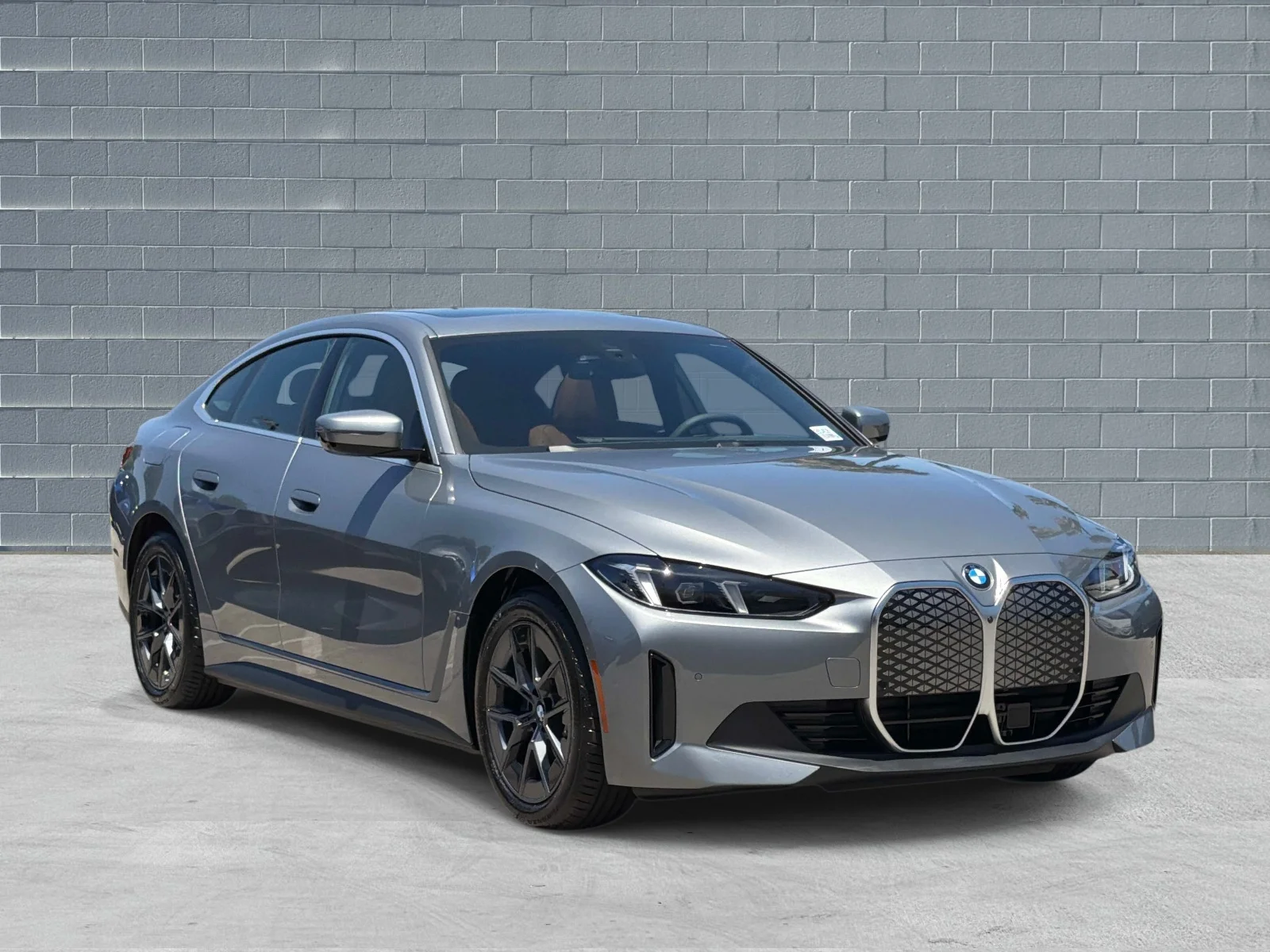 2026 BMW i4 40