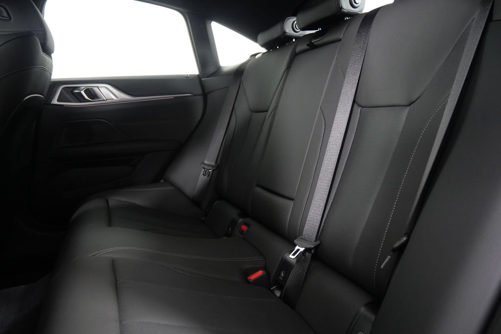 2025 BMW 4 Series 430i - Photo 16