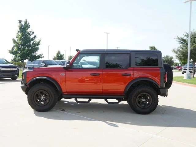 Used 2023 Red Ford Wildtrak image 6
