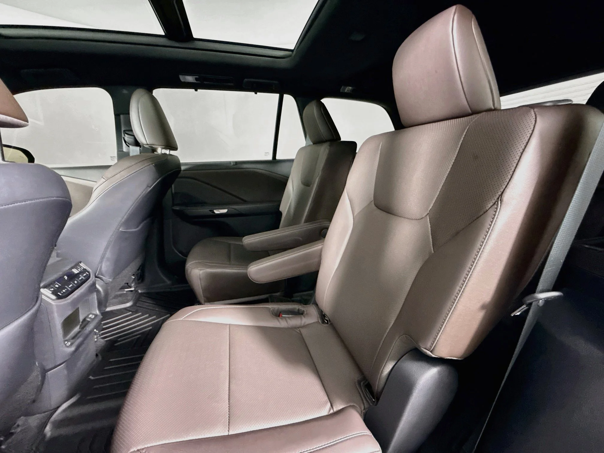 Certified Used 2025 CAVIAR Lexus 350 Premium image 21