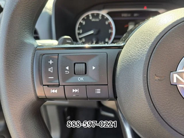 Used 2023 Gray Nissan SV image 27
