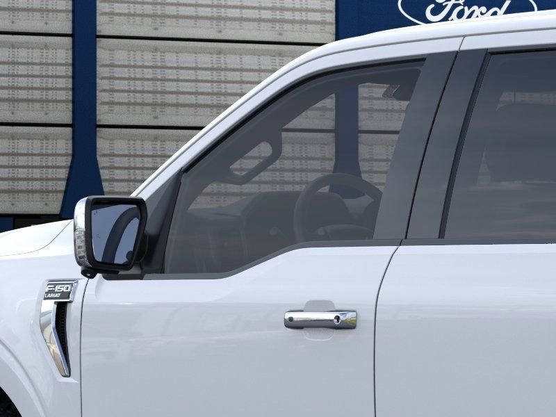 New 2026 Oxford White Ford Lariat® image 20