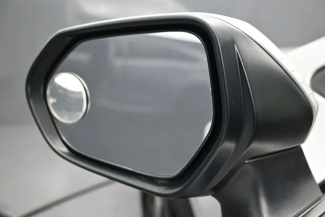 Used 2022 Silver Toyota LE image 4