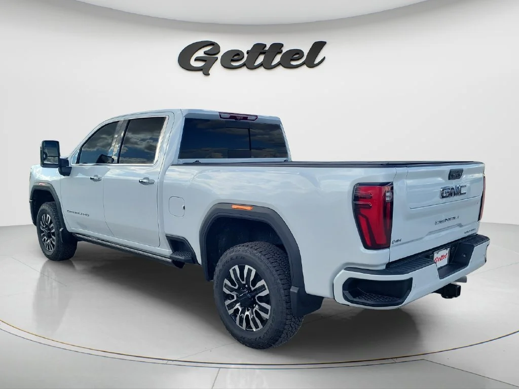 New 2026 Glacier White Tricoat GMC Denali Ultimate image 7
