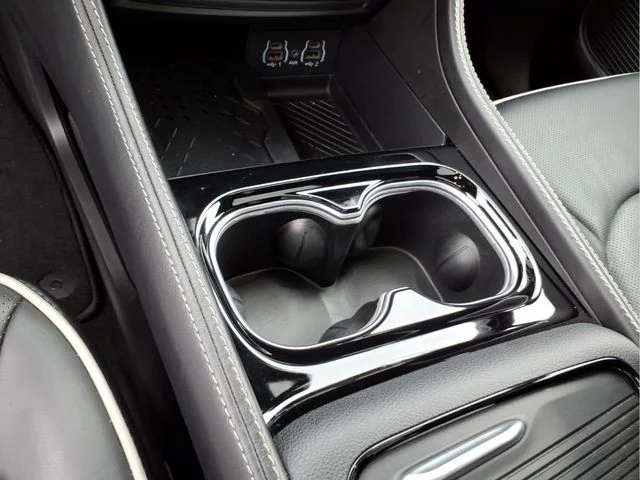 Used 2025 Black Chrysler Limited image 27