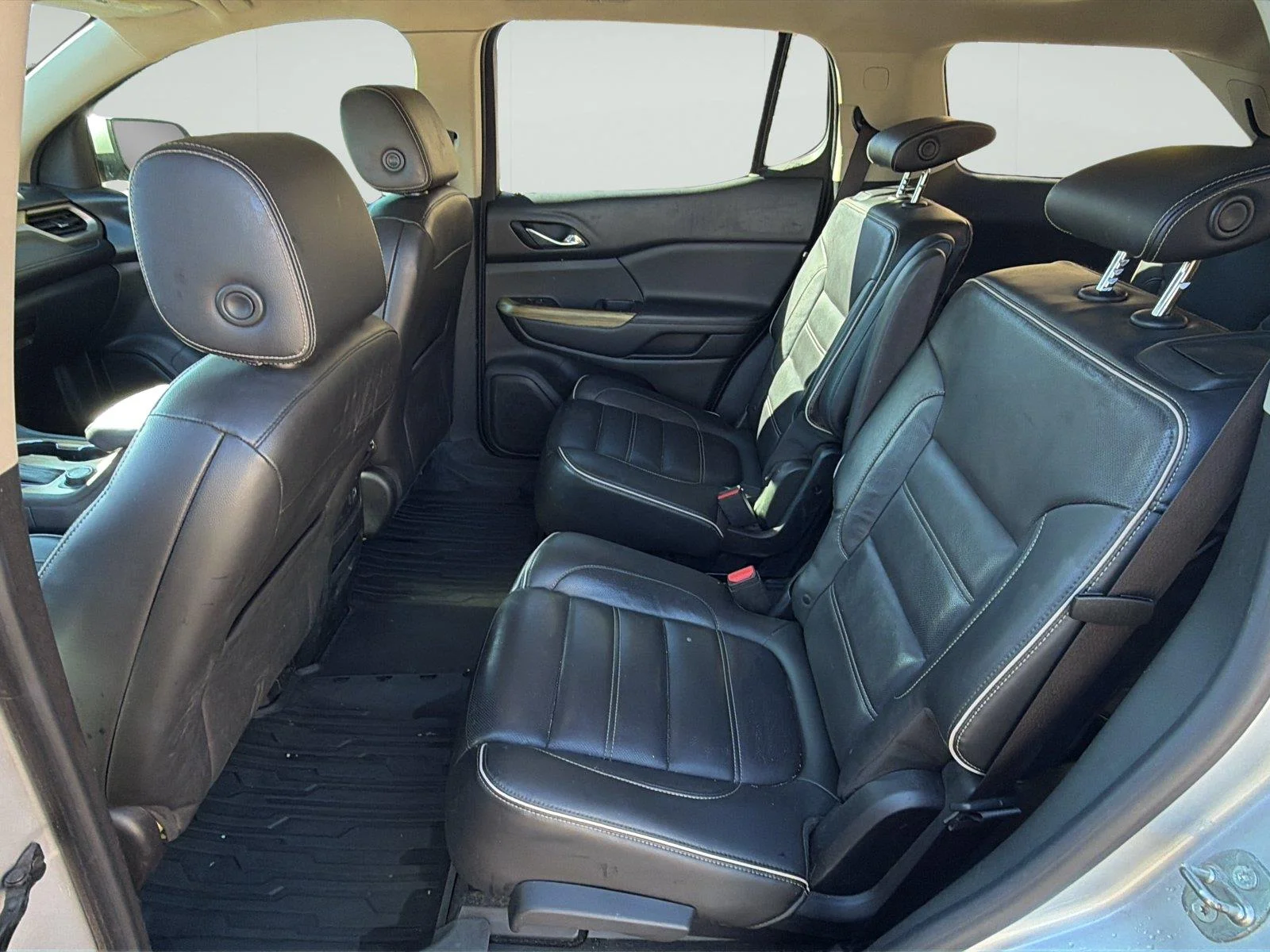 Used 2017  GMC Denali image 20