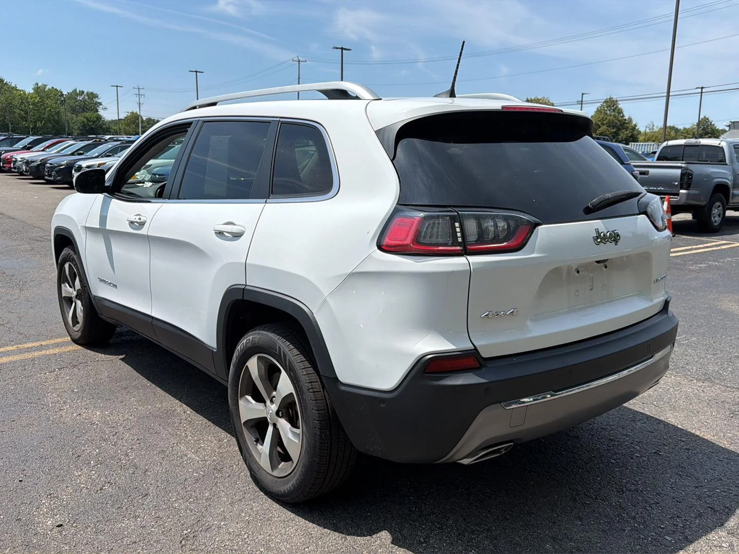 Used 2021 Bright White Clearcoat Jeep Limited image 10