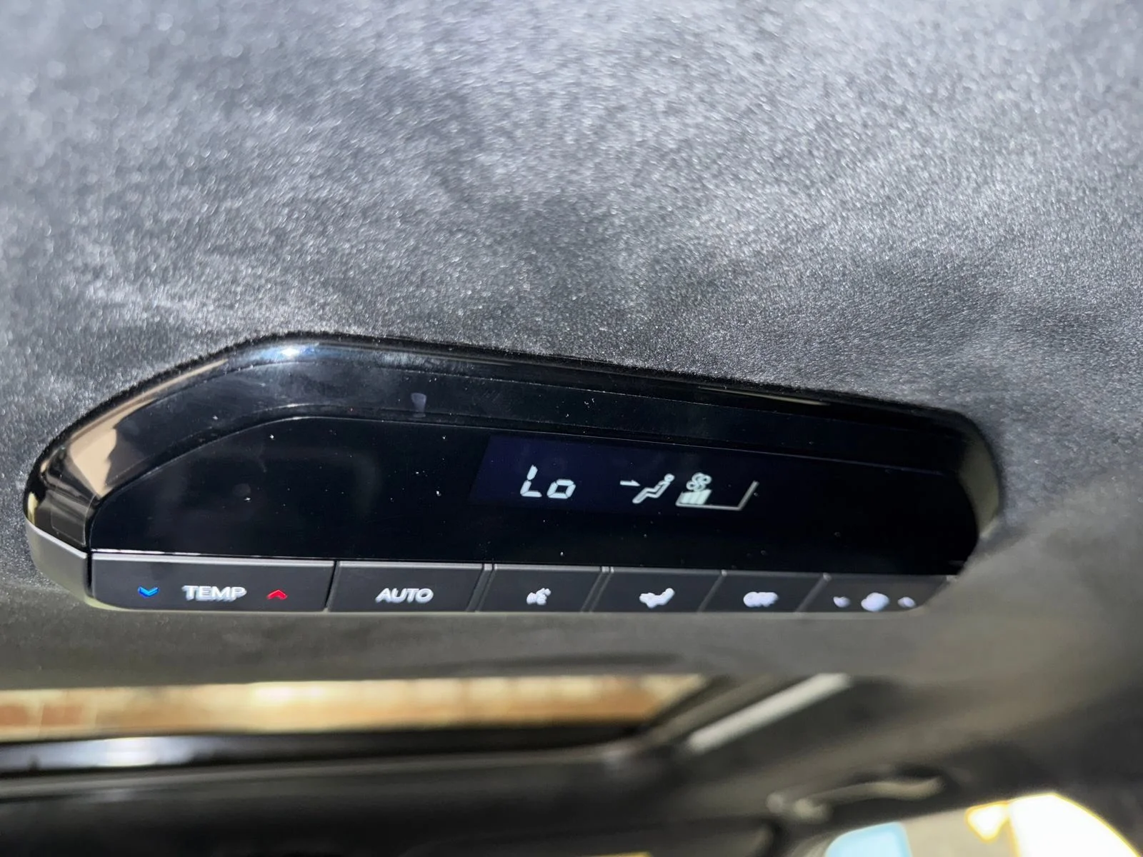 New 2027 Ebony Black Kia X-Pro SX-Prestige image 29