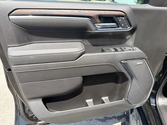 2026 GMC Sierra 1500 SLT - Photo 16