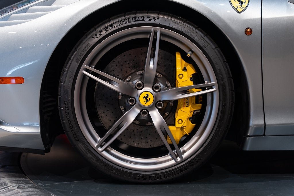 Used 2015 Grigio Titanio Metall Ferrari Speciale image 13