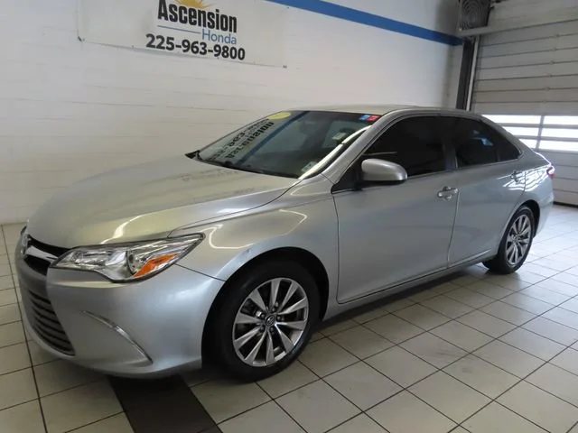 Used 2017 Toyota Camry XLE with VIN 4T1BF1FK5HU626634 for sale in Gonzales, LA