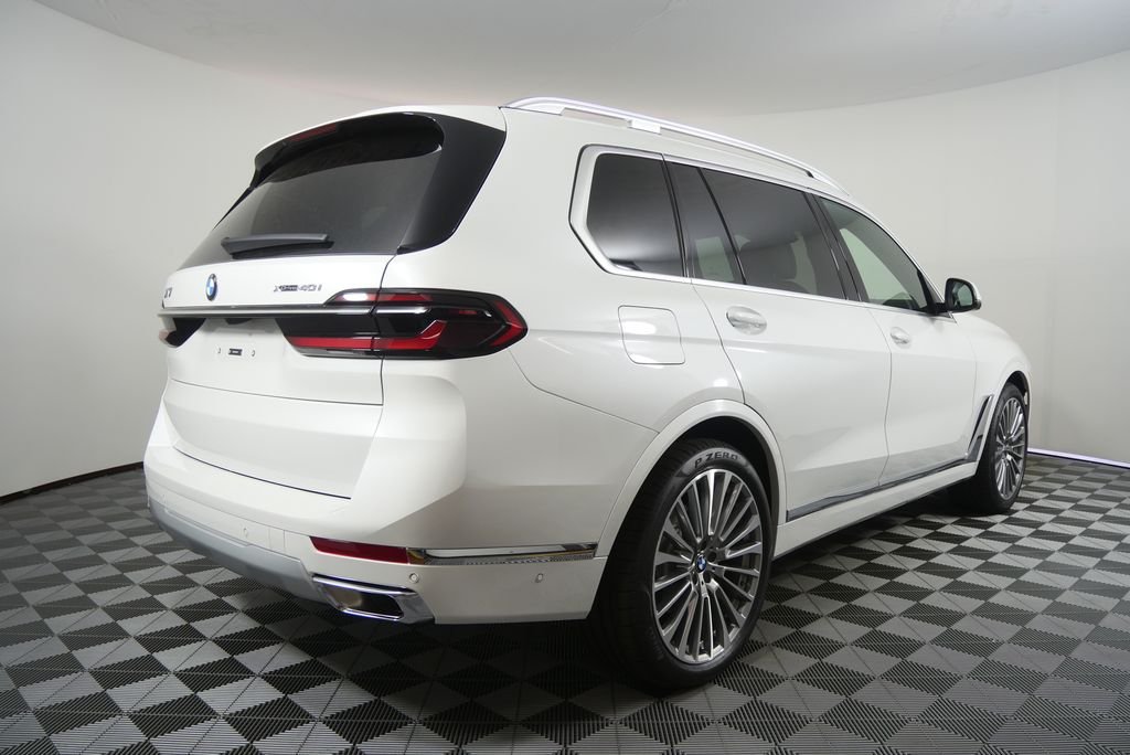 Certified Used 2027 Mineral White Metallic BMW xDrive40i image 3