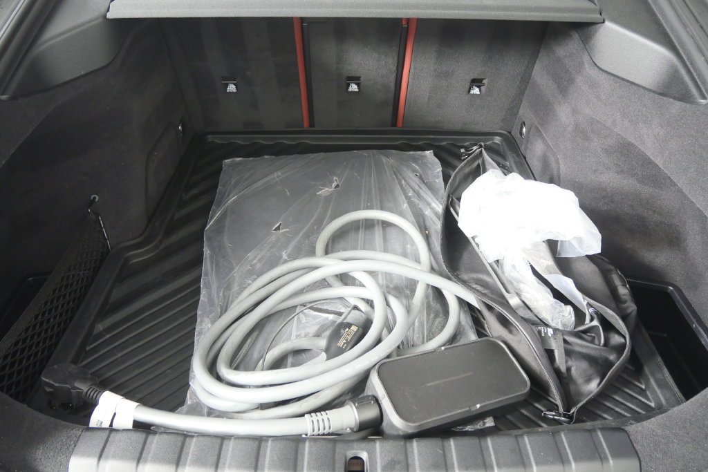 Used 2024 Brooklyn Grey Metallic BMW eDrive40 image 17