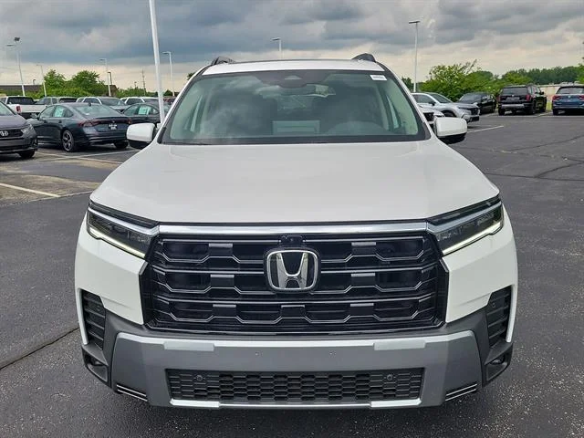 New 2026 Platinum White Pearl Honda Touring Blackout image 21