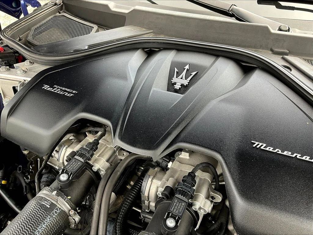 Used 2024 Blue Maserati Modena image 31