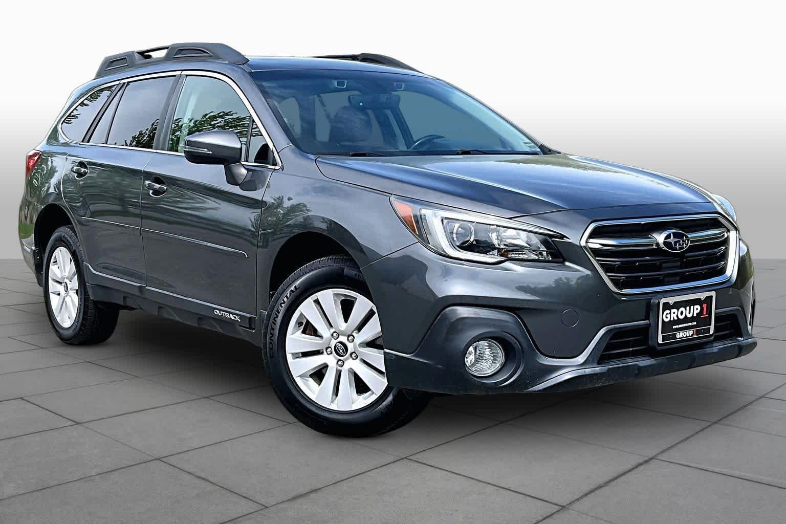 Pre-Owned 2018 Subaru Outback Premium 2.5i in Manchester #J3299967