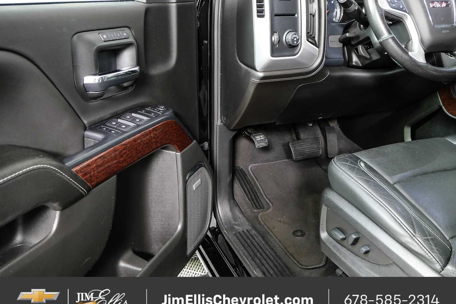 Used 2018 ONYX BLACK GMC SLT image 8
