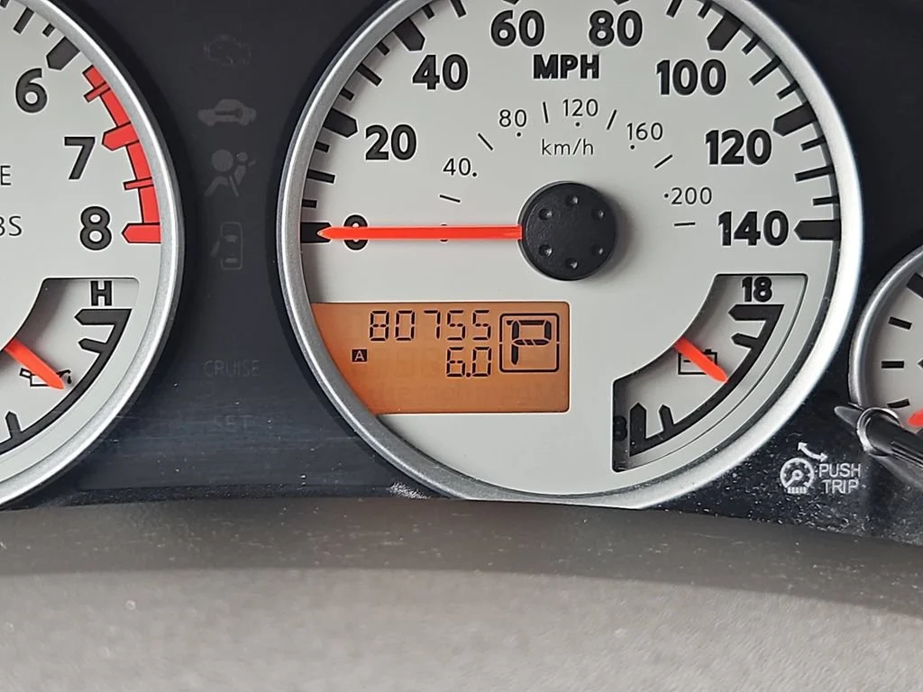 Used 2018 Gray Nissan PRO-4X image 16
