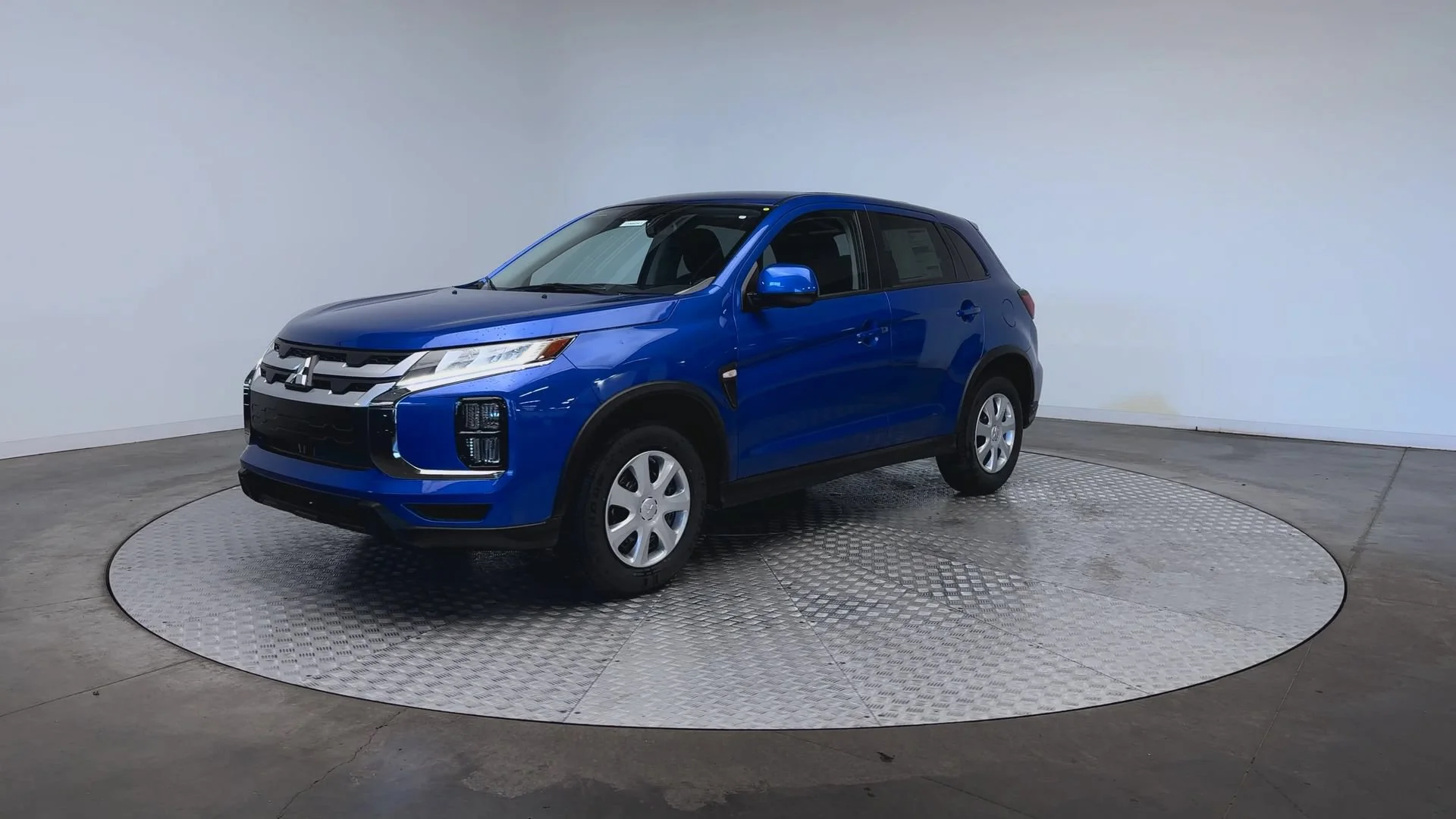 New 2026 Octane Blue Metallic Mitsubishi S image 4