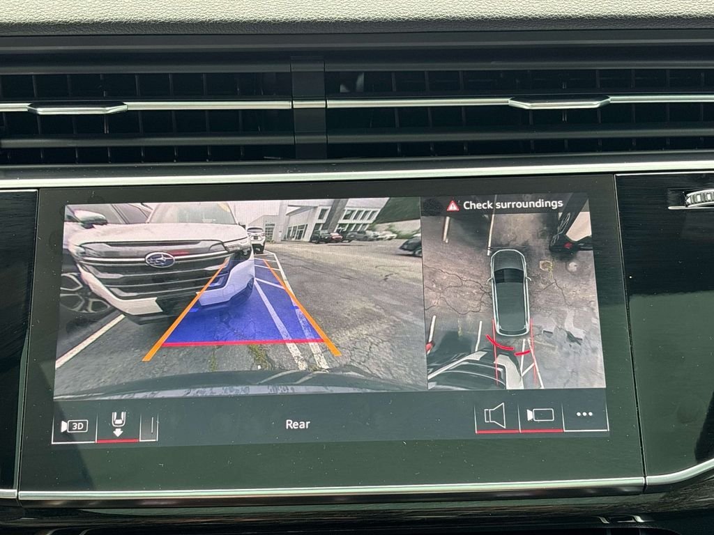 Used 2025  Audi 55 Premium Plus image 24