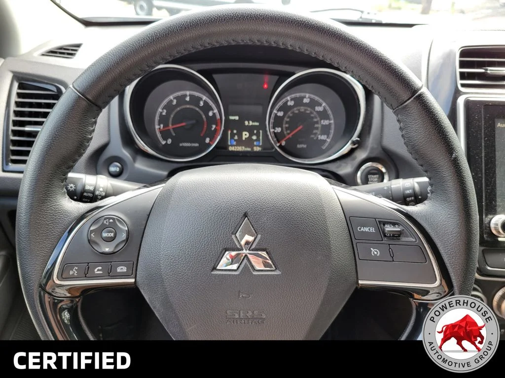 Used 2024  Mitsubishi  image 32