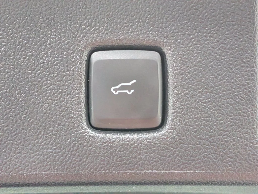Certified Used 2025 Space Silver Ford ST-Line Select image 21