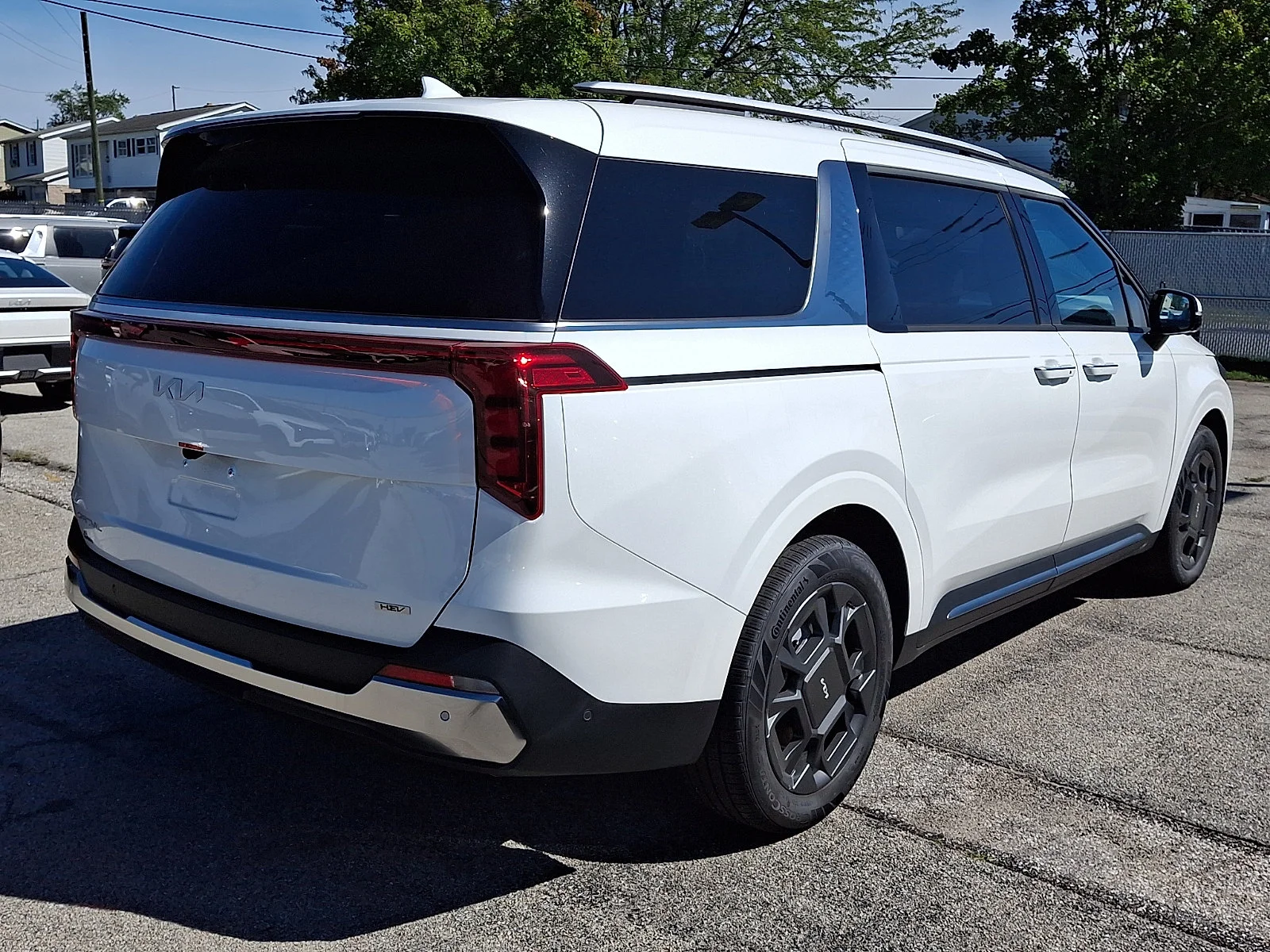 New 2027 White Kia SX image 7