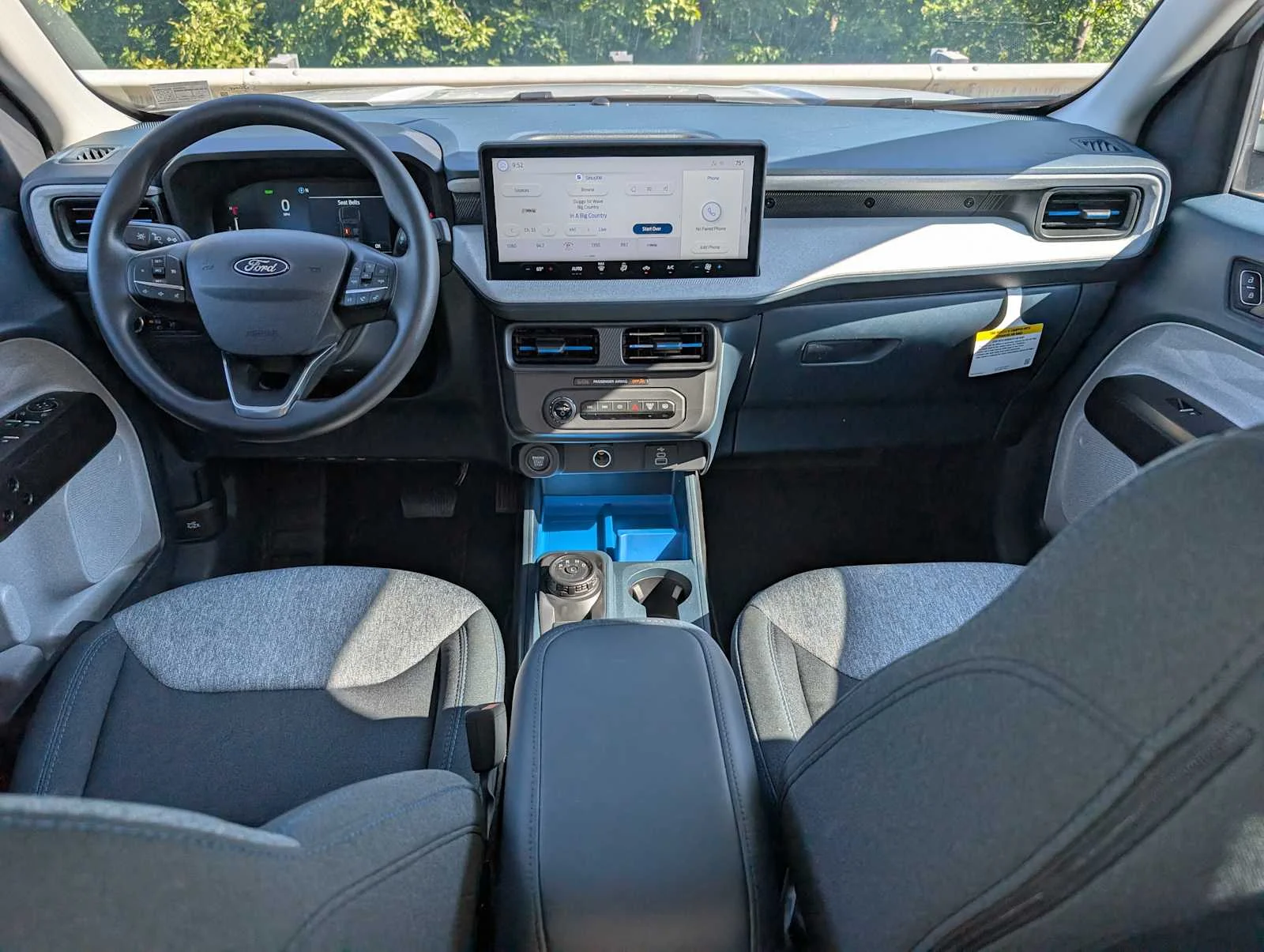 New 2026 Space White Metallic Ford XLT image 11