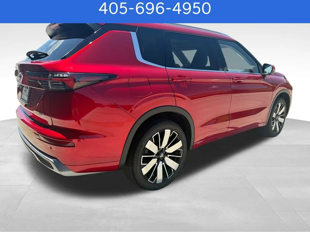 Pre-Owned 2026 Mitsubishi Outlander SEL