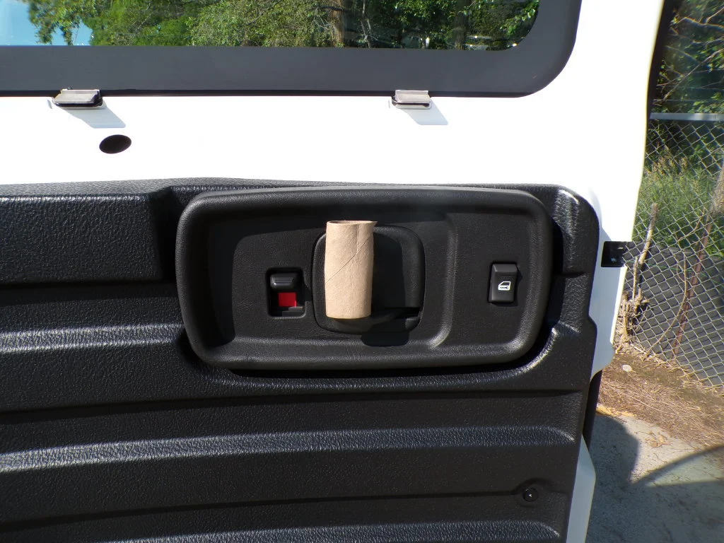 2026 Chevrolet Express Cargo Work Van - Photo 18