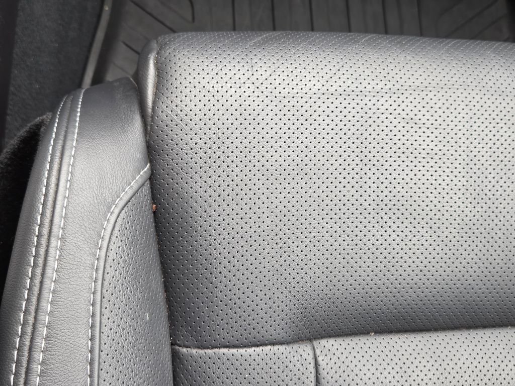 Used 2021 Gray Subaru Touring image 29