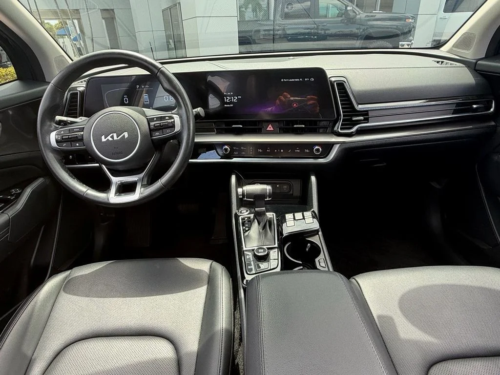 Used 2025 Blue Kia EX image 13