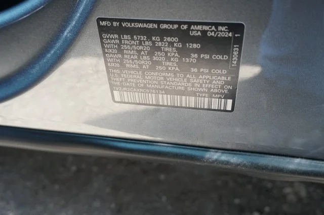 2024 Volkswagen Atlas SE w/Tech - Photo 35