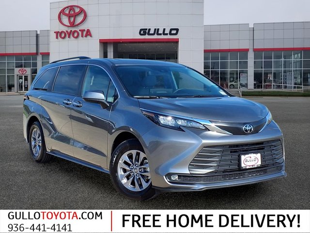 2026 Toyota Sienna XLE