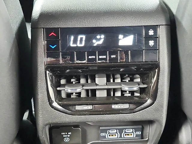 Used 2024 White Jeep Altitude X image 41