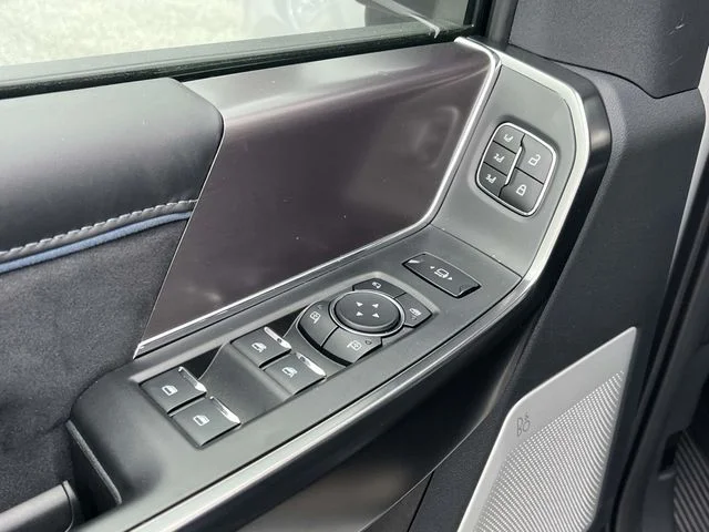 New 2026 White Ford Platinum image 11