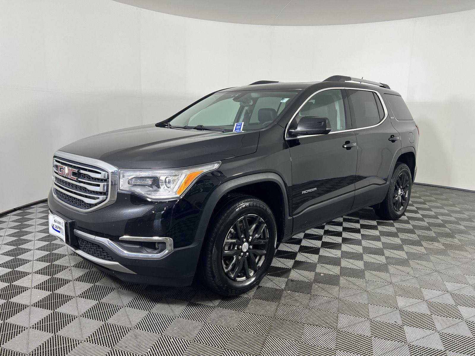 Used 2019 Ebony Twilight Metallic GMC SLT image 7