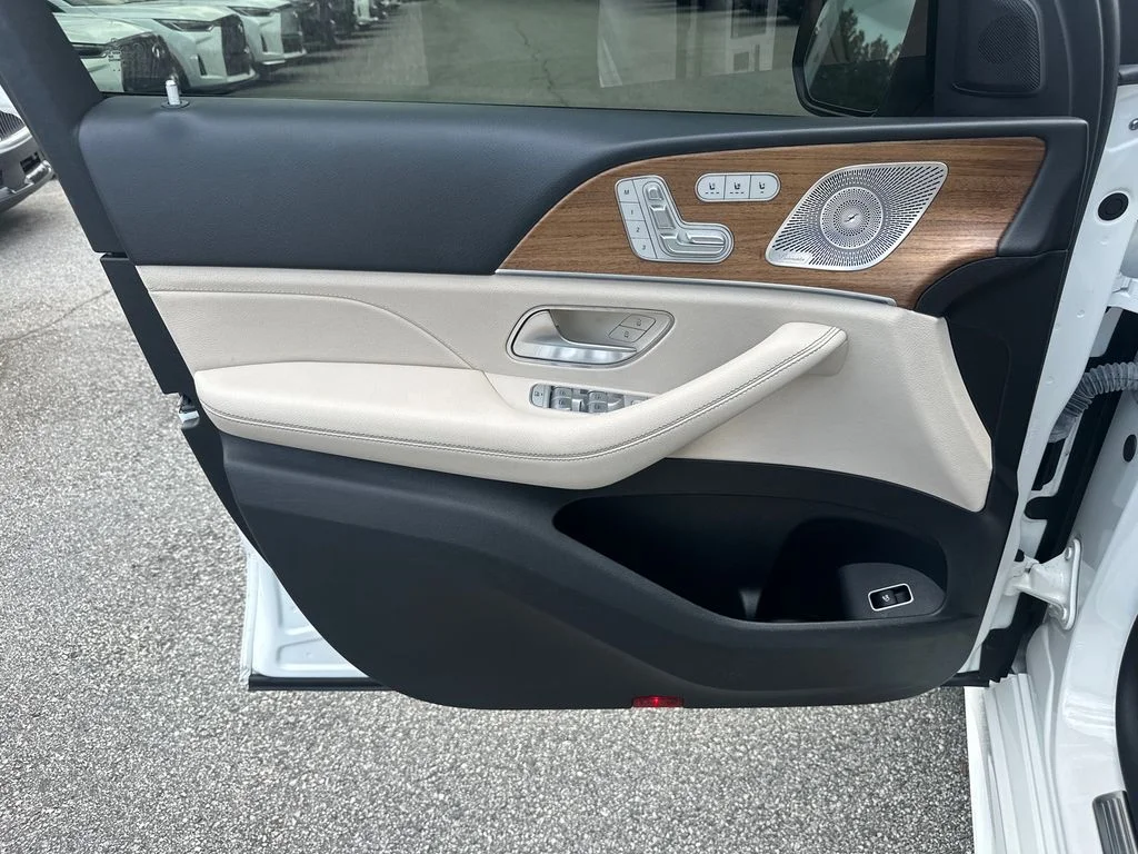 Used 2022  Mercedes-Benz GLE 350 image 10