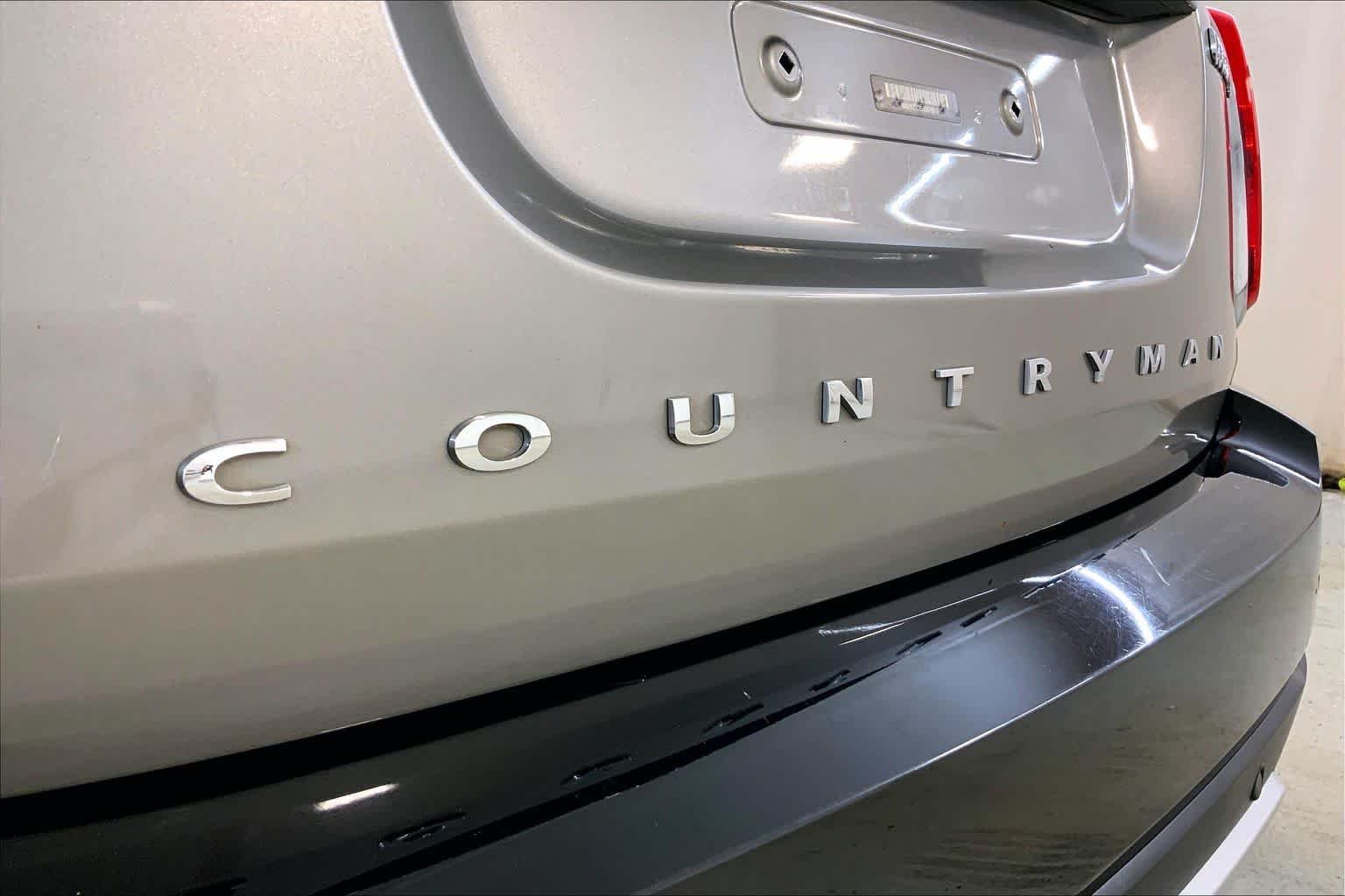 Used 2017 Melting Silver Metallic MINI Cooper S image 29