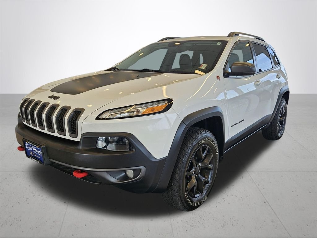 Used 2018 Bright White Clearcoat Jeep Trailhawk image 2