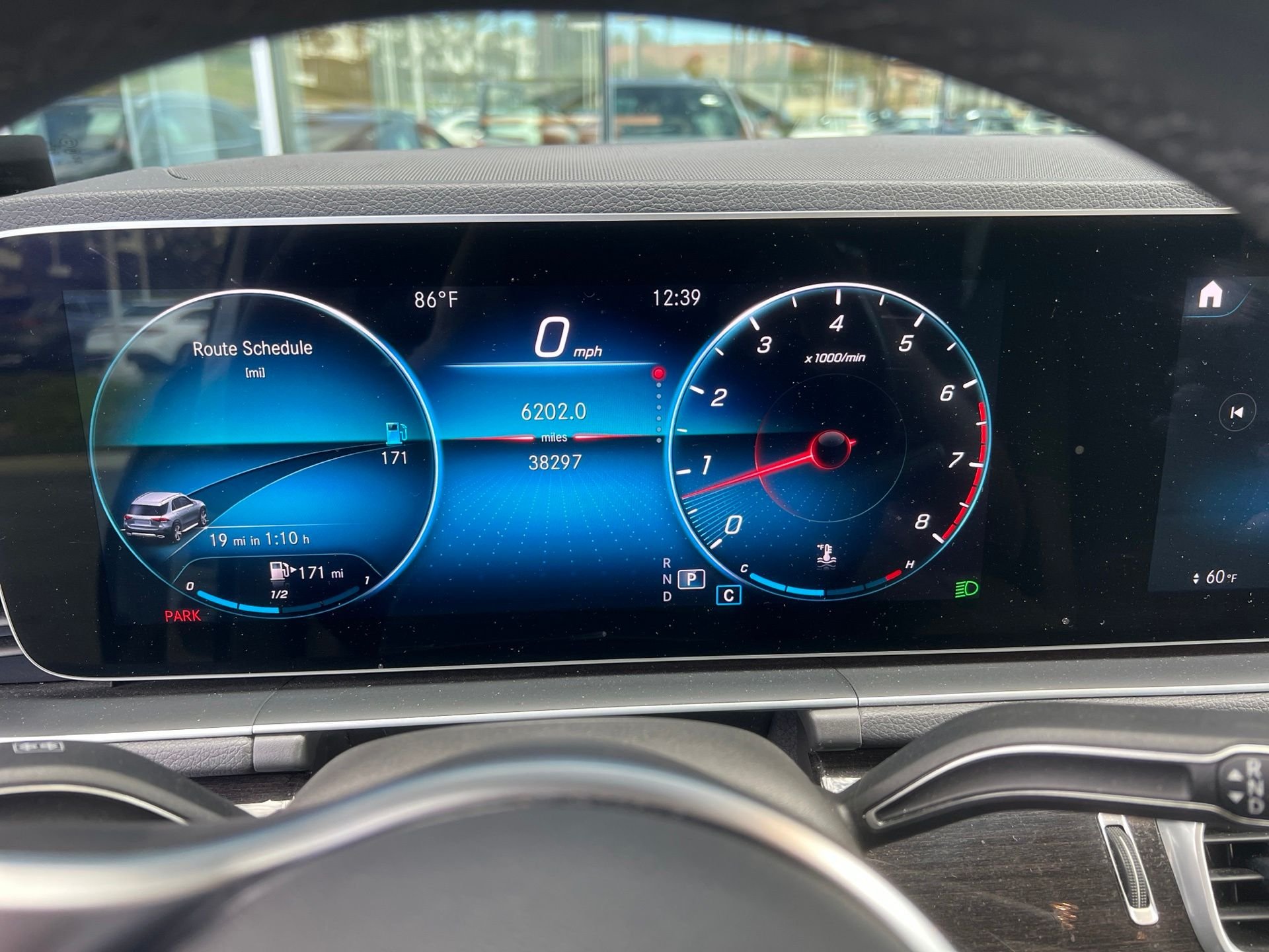 Used 2020 White Mercedes-Benz GLE 350 image 7