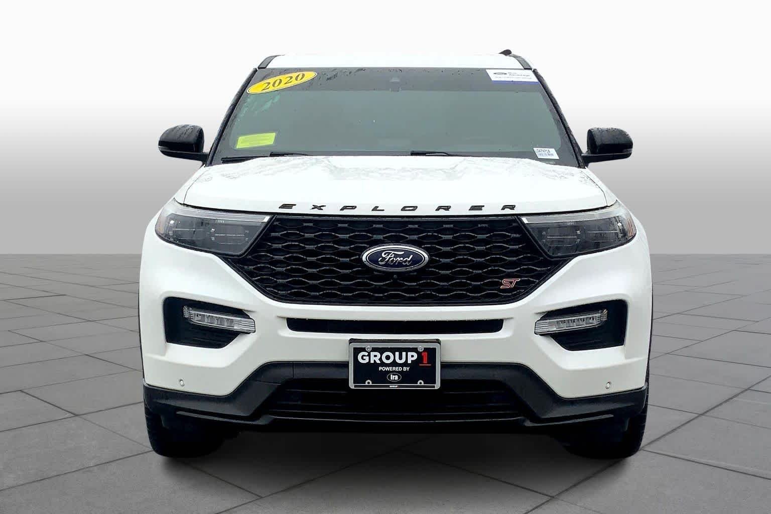 Certified Used 2020 Star White Metallic Tri-Coat Ford ST image 4