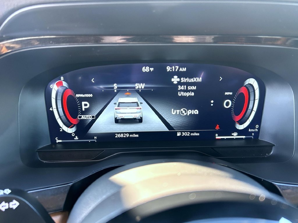 Used 2024 Gray Nissan Platinum image 15