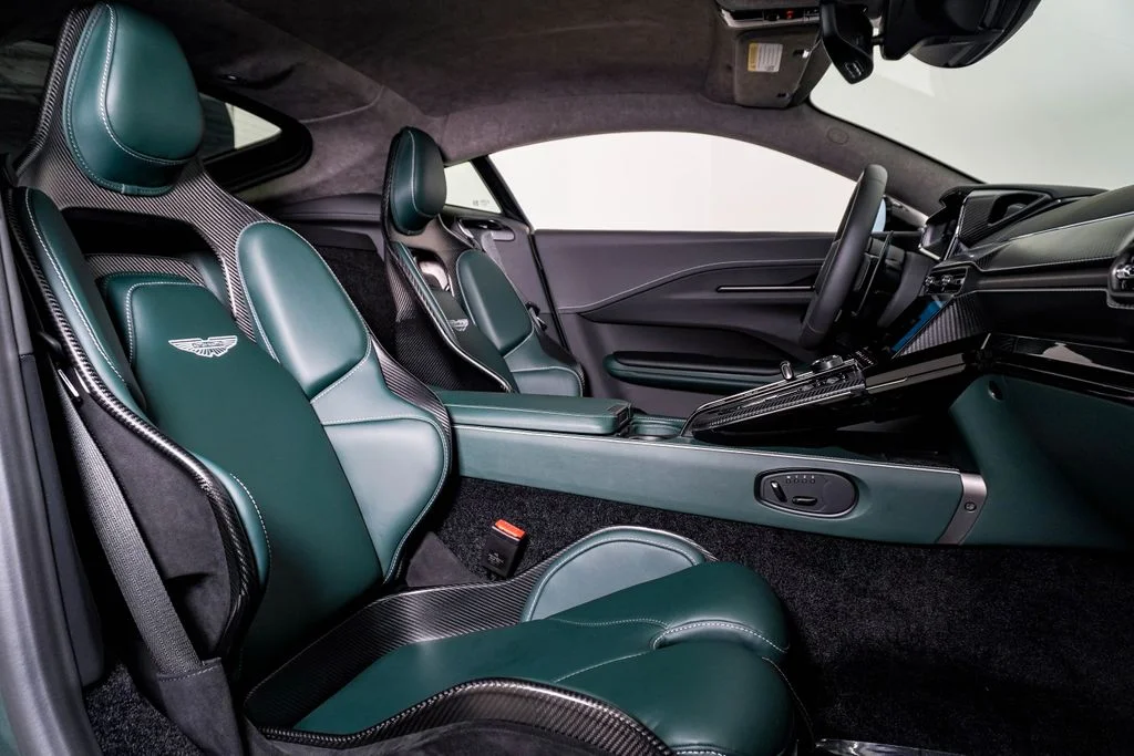 Used 2025 Q Chiltern Green Aston Martin Coupe image 18