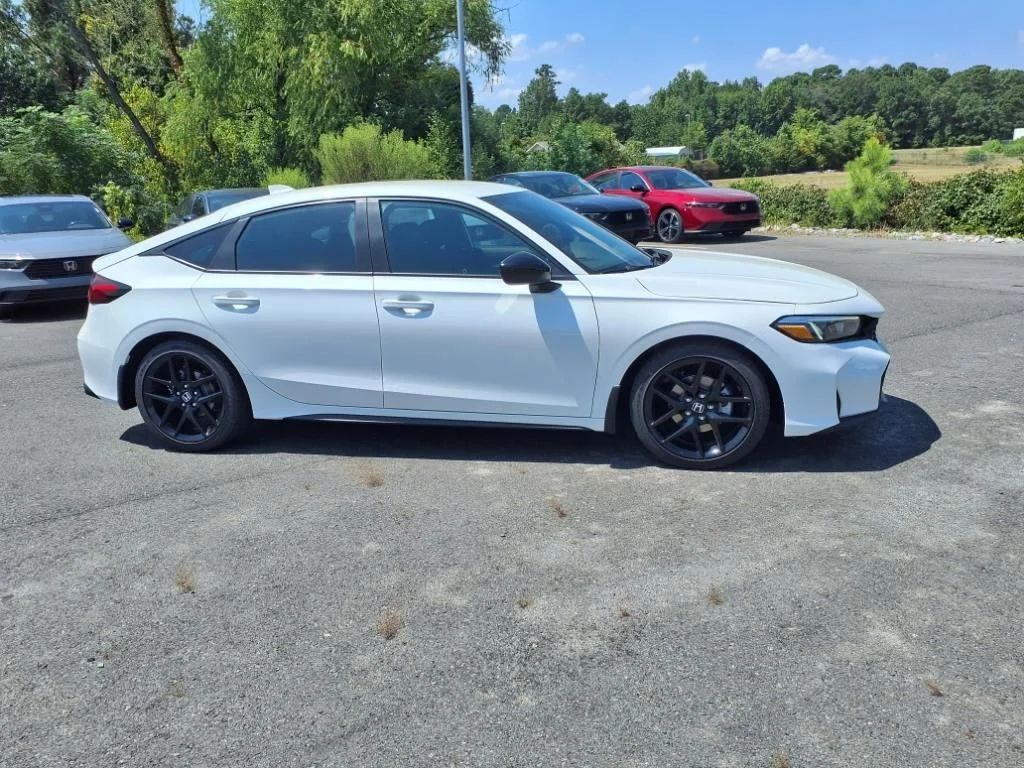 2025 Honda Civic Hatchback Sport - Photo 2