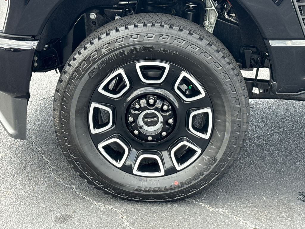New 2026 Black Ford Platinum image 11