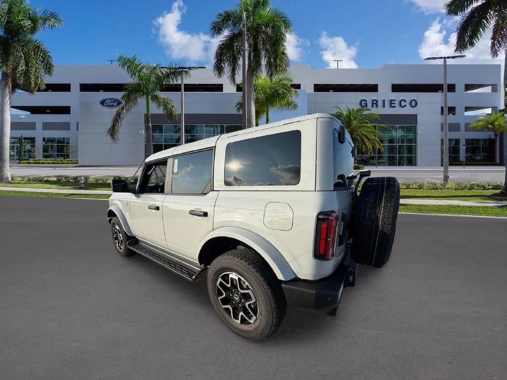 New 2026 White Ford Outer Banks image 5