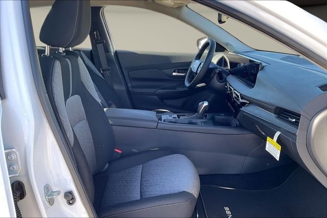 2026 Nissan Sentra SV - Photo 11