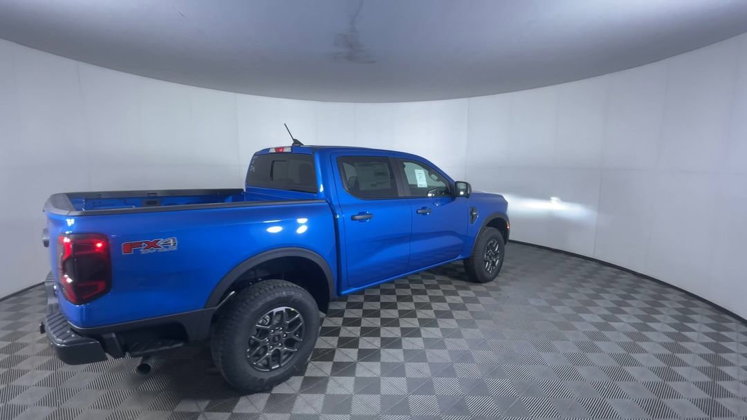 New 2025 Velocity Blue Metallic Ford XLT image 8